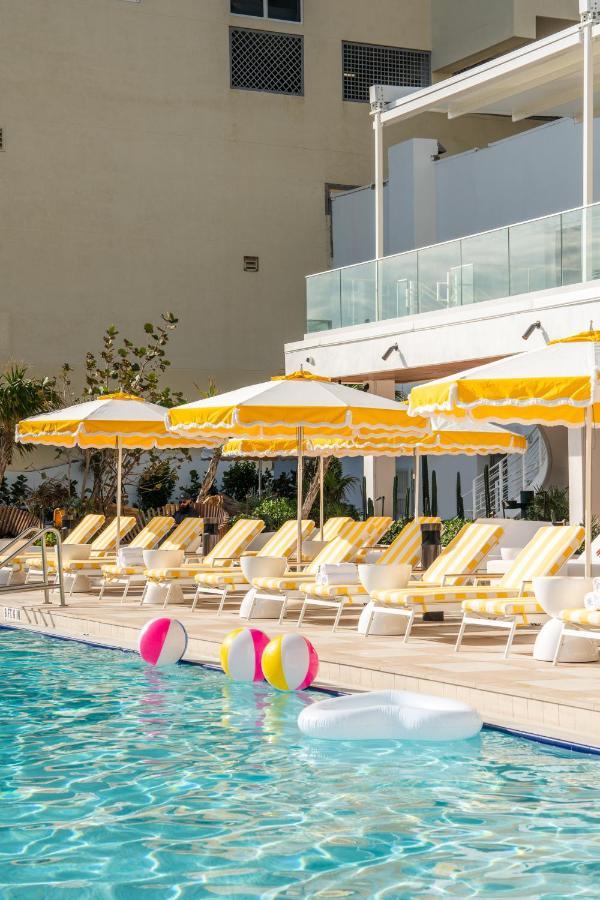 Newport Beachside Hotel & Resort Sunny Isles Beach Exterior foto